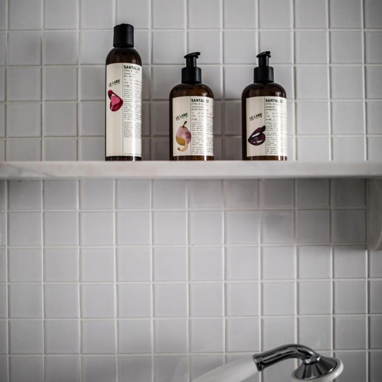 Le Pigalle, a Member of Design Hotels - Deluxe Room "Pigalle 22" - 7