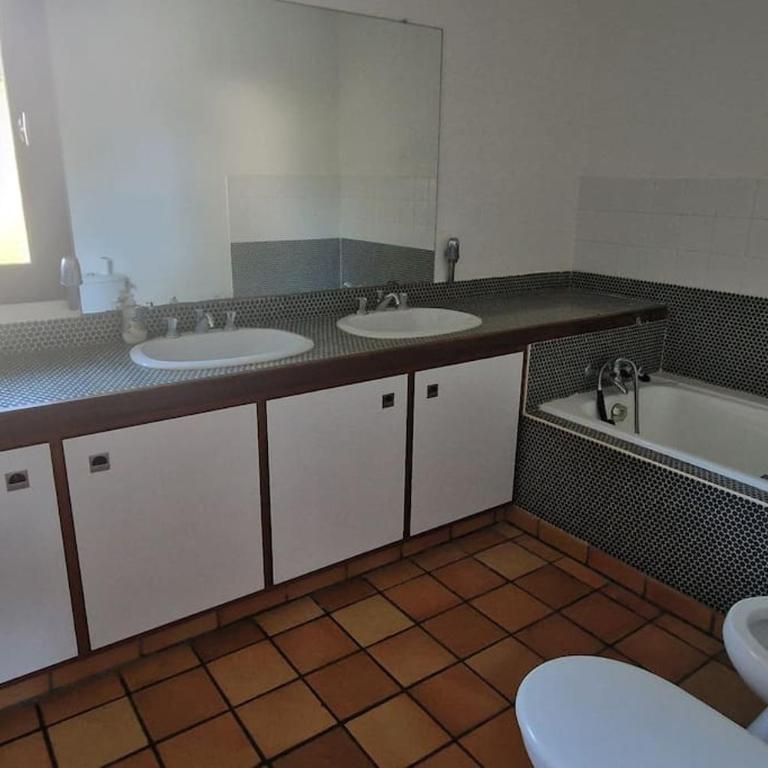 La Villa des Ajoncs, accès privé à la plage - Villa - 18