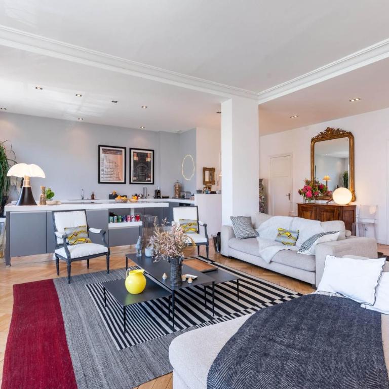 Panorama - Magnificent flat with breathtaking view of Fourvière Basilica - Apartment - 4