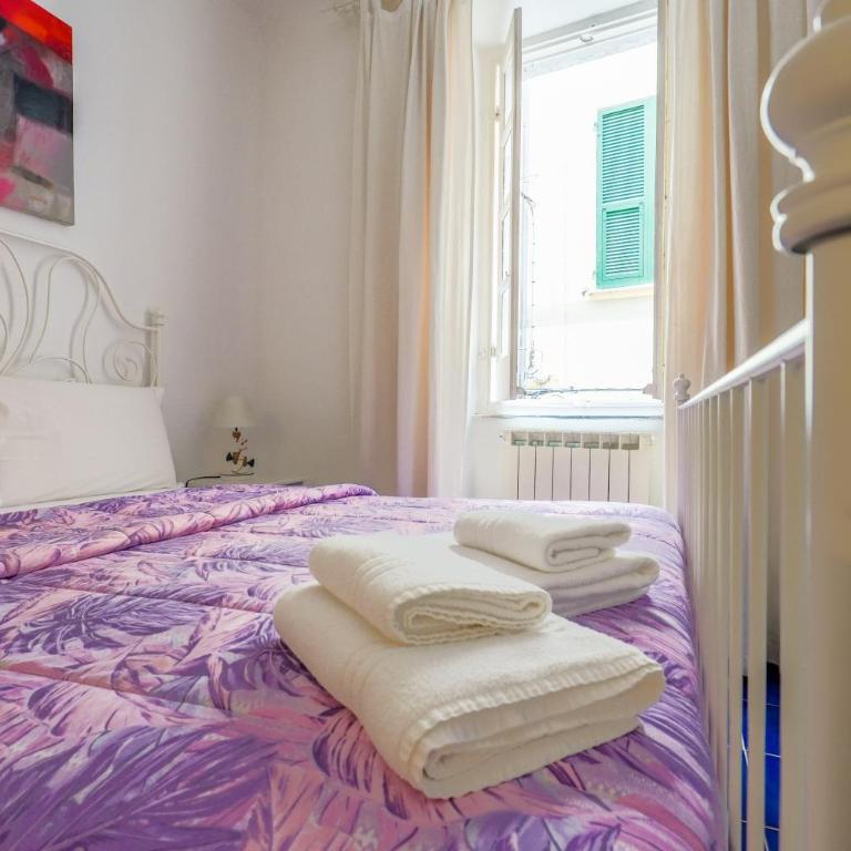 White Lerici - Camera Matrimoniale con Letto Supplementare - 8