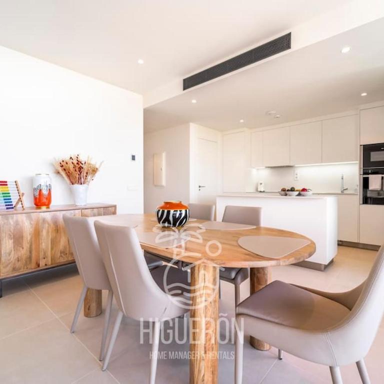 HigueronRentals Bela Vista - Two-Bedroom Apartment - 11