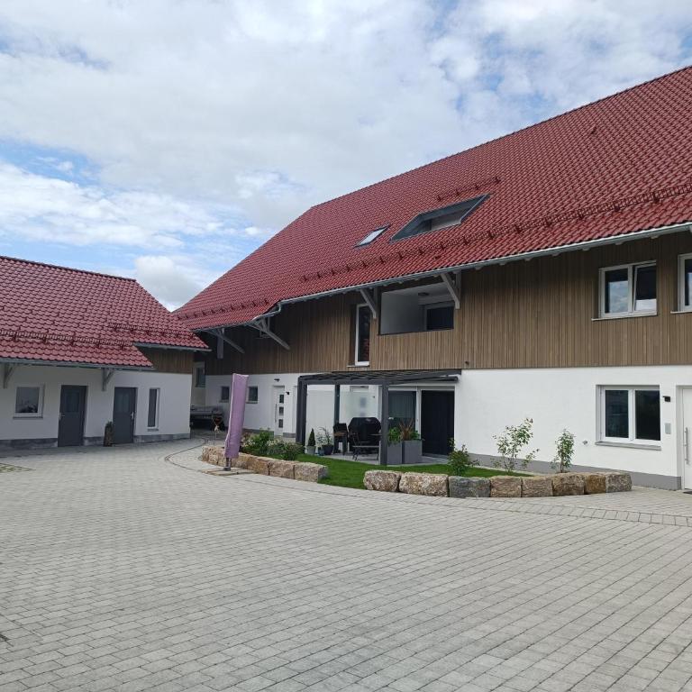 Ferienwohnung Müller GbR - Apartment mit 2 Schlafzimmern und Dusche - 1