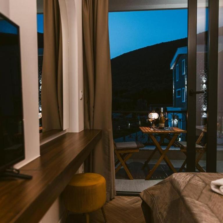 Carolea Villas - Boutique Hotel & Villas - Dvokrevetna Soba sa Bračnim Krevetom i Terasom - 5