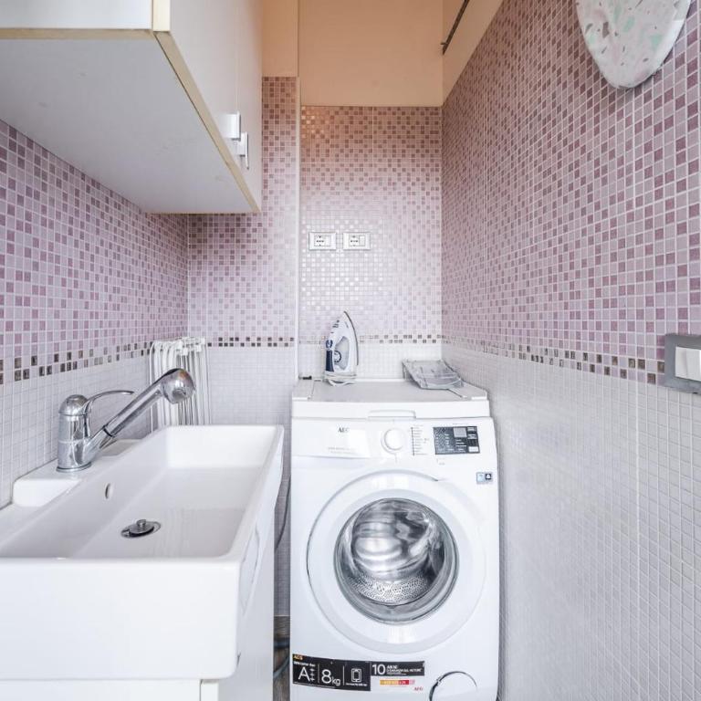 Le Cinque Rose airport apartment - Casa Vacanze con 3 Camere da Letto - 55