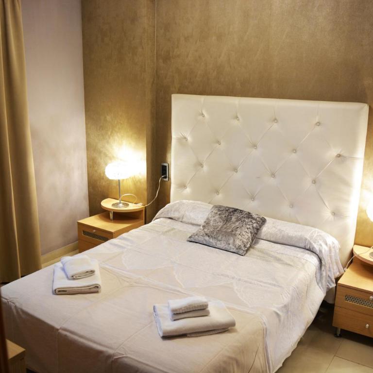 Precioso apartamento con vistas al mar - Two-Bedroom Apartment - 11