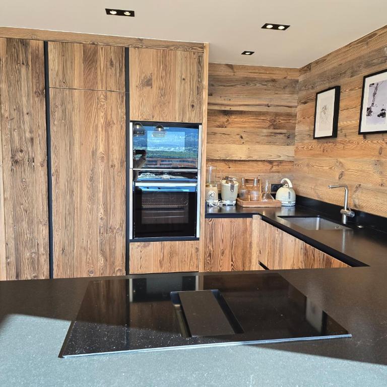 Chalet Aguila - Jacuzzi et sauna panoramique - vue spectaculaire - Chalet Supérieur - 95