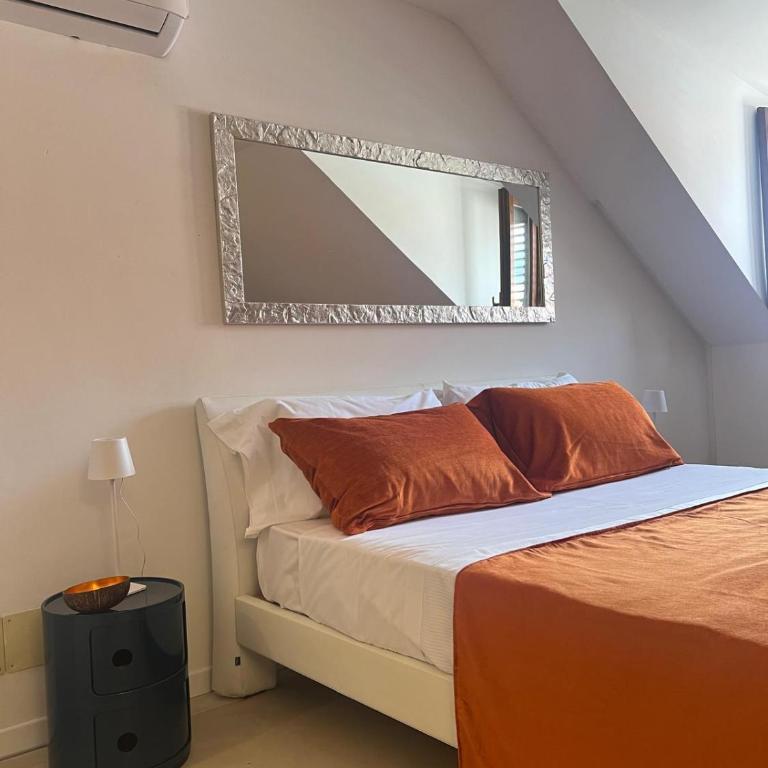 Domus Orestea Luxury Suites - Junior Suite with Garden View - 3