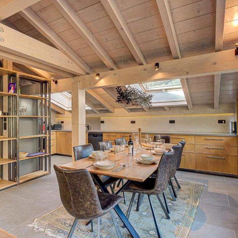 Chalet Kaiya, Alpes Agency, Les Praz, Chamonix, Sleeps 8 - Chalet - 8