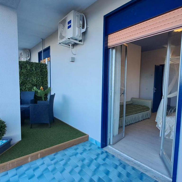 Chez Lucy by Casa in mente - Camera Tripla con Vista Mare - 21