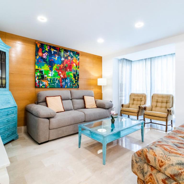 Familiar y luminoso piso 145 m2 cerca P Congresos - Three-Bedroom Apartment - 1
