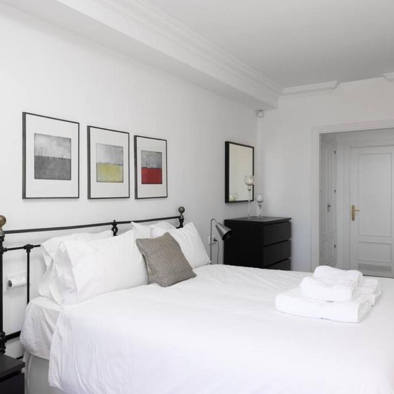 2 Bed apartment in Magna Marbella with sea views - Two-Bedroom Apartment - 7