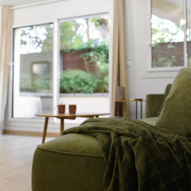 T2 Calme absolu - Coeur Toulouse - Saint Cyprien - climatisation - Terrasse arborée - One-Bedroom Apartment - 8