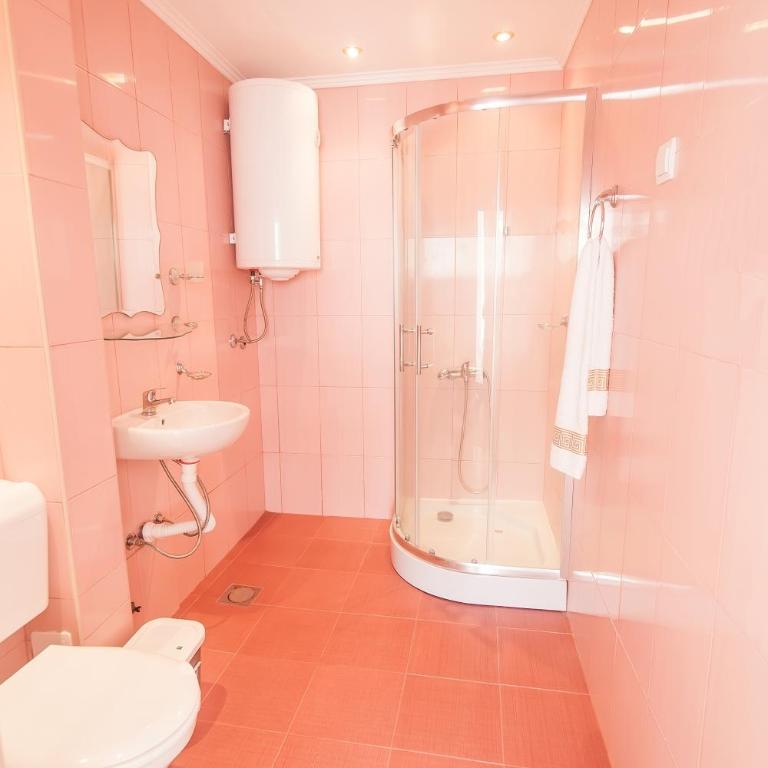 Rooms and Apartments Milana - Double Room - 22