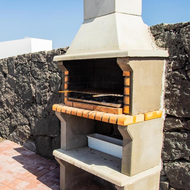Villa Aleksandra Spacious for 8 guests, Heated Pool, Mountain Views - Casa de 4 dormitorios - 16