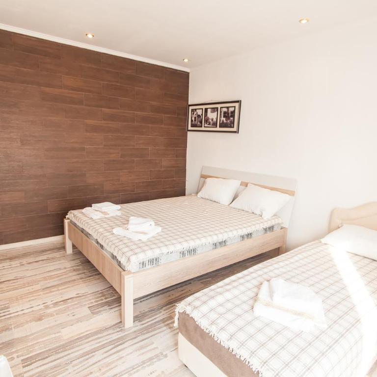 Rooms and Apartments Milana - Double Room - 24