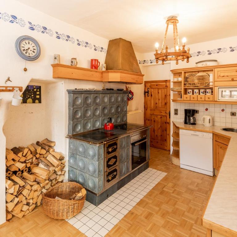 Schlossmeierhaus - Kristall Lungau - Apartment mit 2 Schlafzimmern - 1