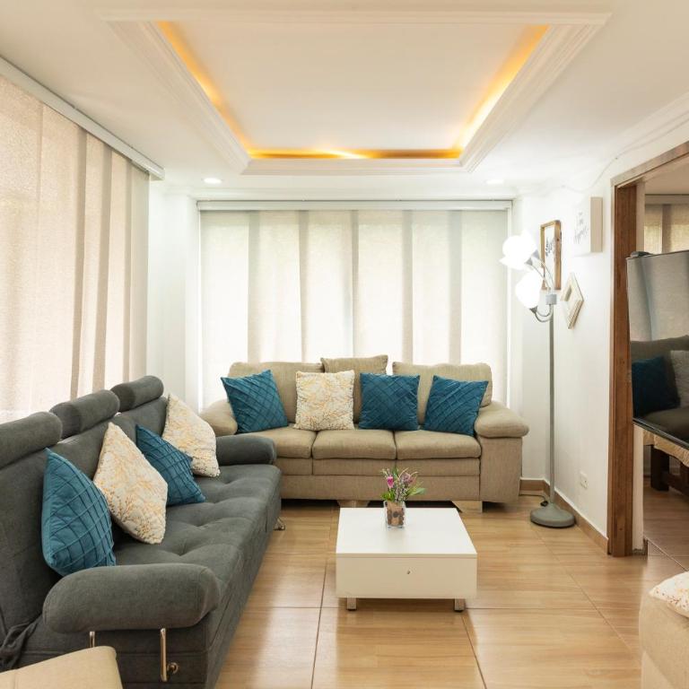 Vista Verde - Three-Bedroom Apartment - 19