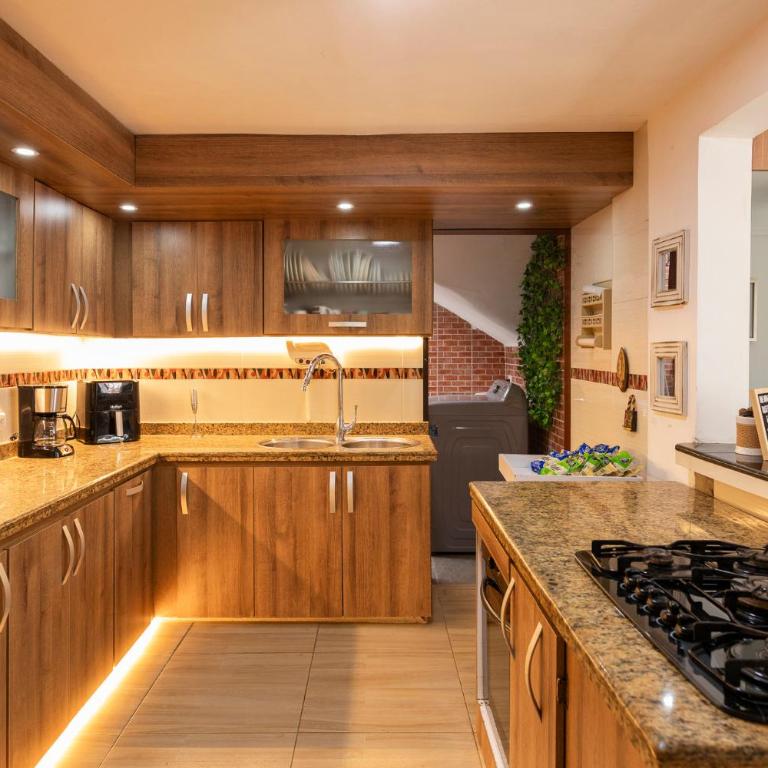 Vista Verde - Three-Bedroom Apartment - 26