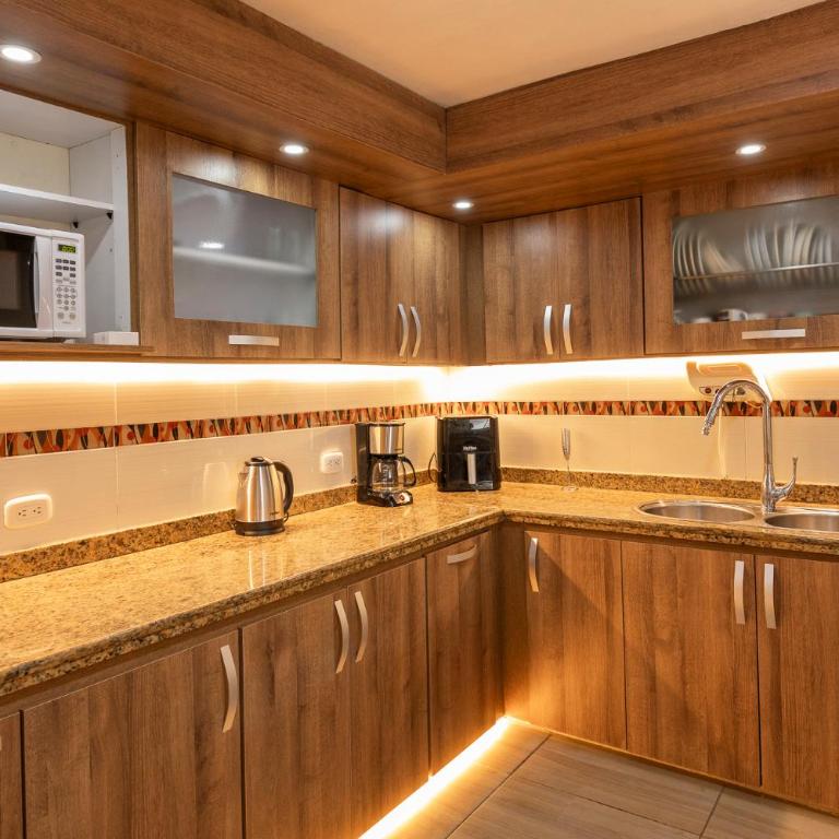 Vista Verde - Three-Bedroom Apartment - 25