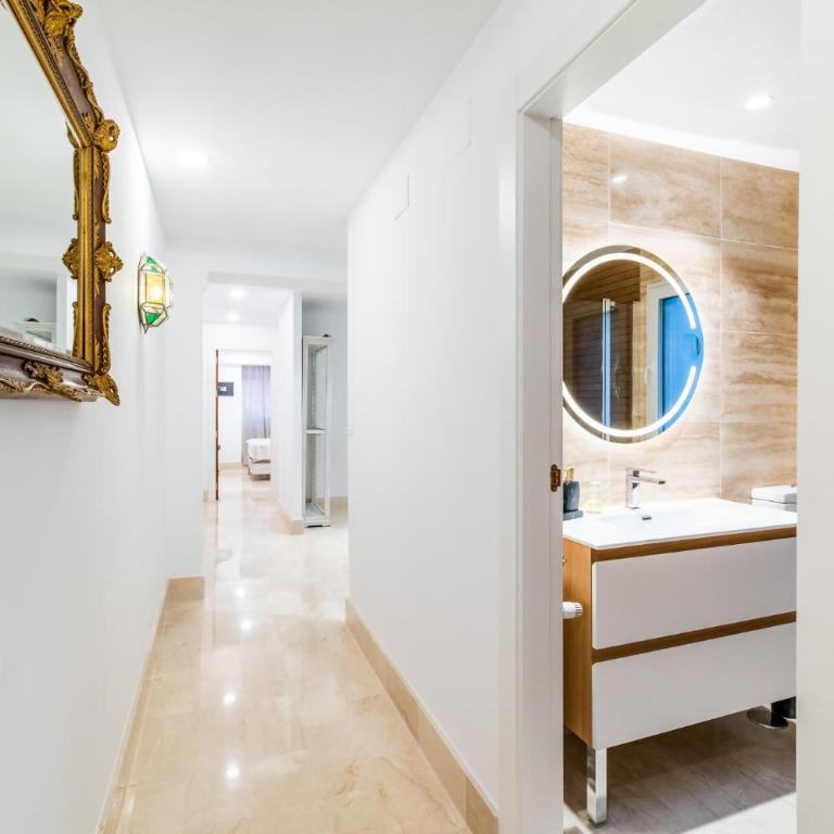 Familiar y luminoso piso 145 m2 cerca P Congresos - Three-Bedroom Apartment - 16