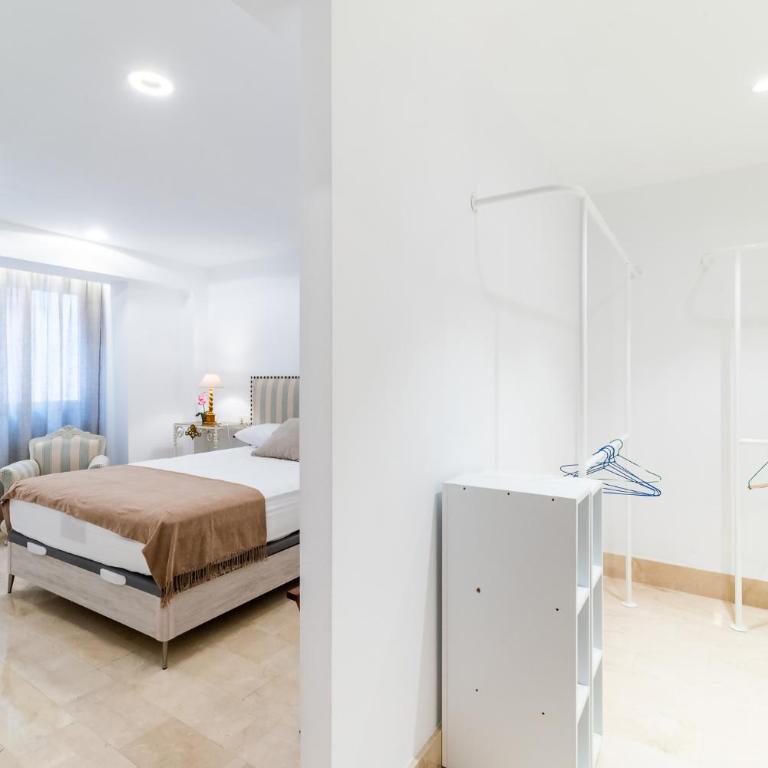 Familiar y luminoso piso 145 m2 cerca P Congresos - Three-Bedroom Apartment - 29