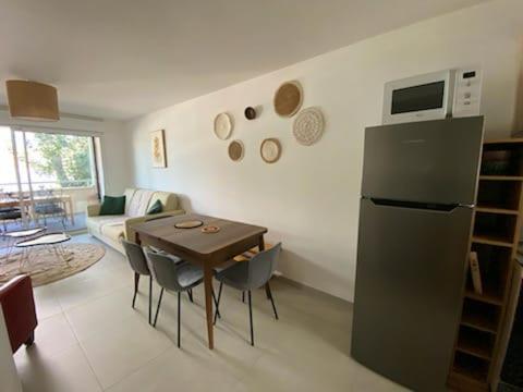 BORD DU LAC COCOON DU LAC Draps et linge de maison ménage INCLUS - Appartement 2 Chambres - 12