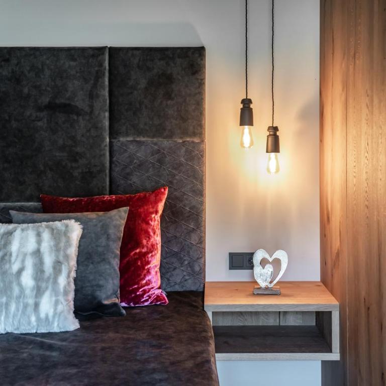 Hotel Edelweiss - Superior Doppelzimmer mit Balkon und Bergblick - 3