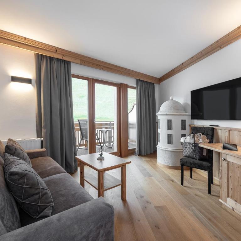 Hotel Edelweiss - Suite mit Balkon - 4