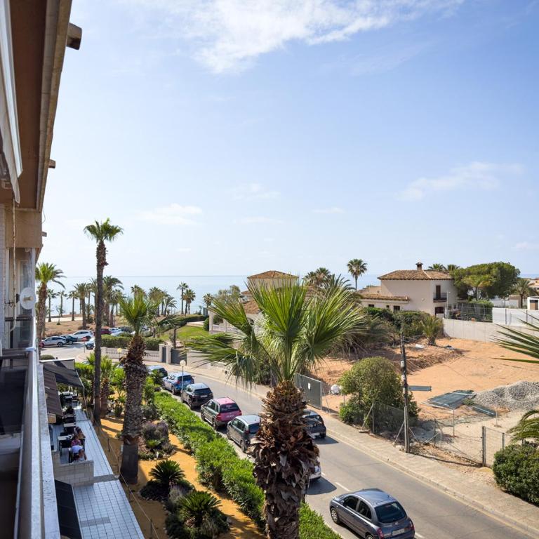 Beachfront Apartment Primera Línea 2-03 - Two-Bedroom Apartment - 1