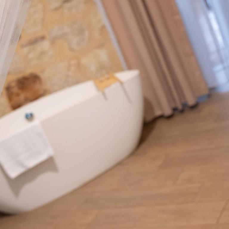 Palazzo Carella - Deluxe Double Room with Bath - 11