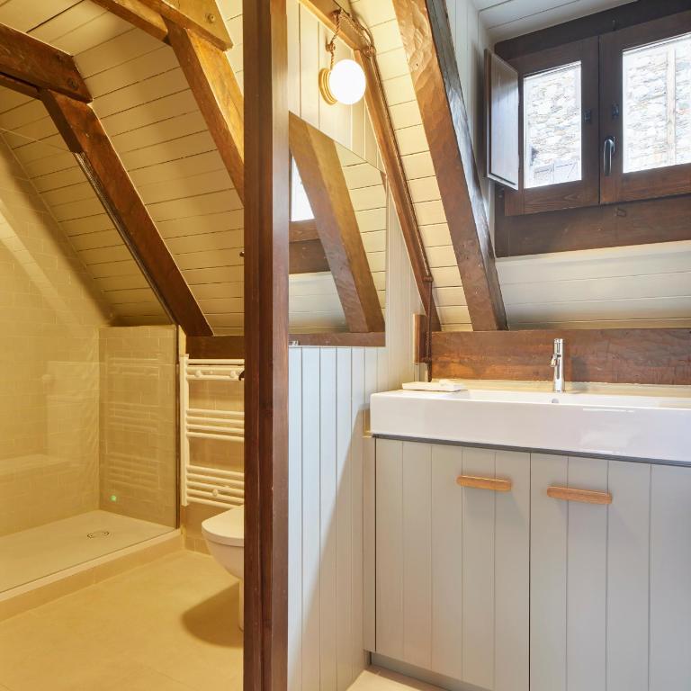 Pleta Baqueira Luxe 3 by FeelFree Rentals - Four-Room Apartment - 32
