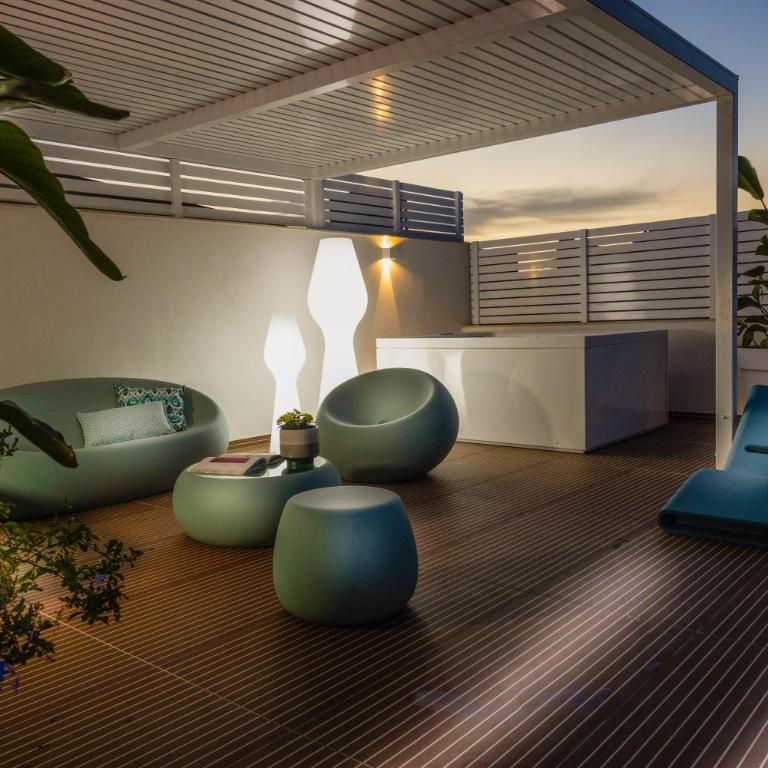Dimora Zahira Your Italian Escape in Marina di Ragusa Steps from the Sea - One-Bedroom Apartment - 16