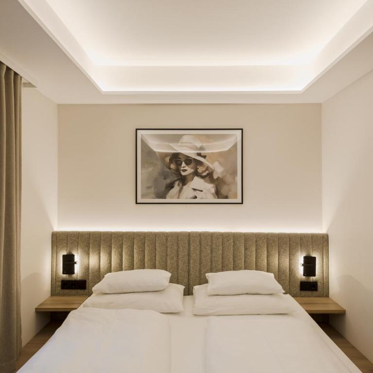 Hotel Schwarzer Bär - Deluxe Zimmer mit Queensize-Bett - 1