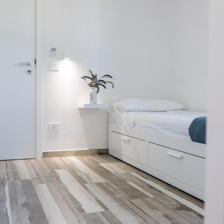 Essentia Rooms & Relax - Camera Singola Ampia - 23