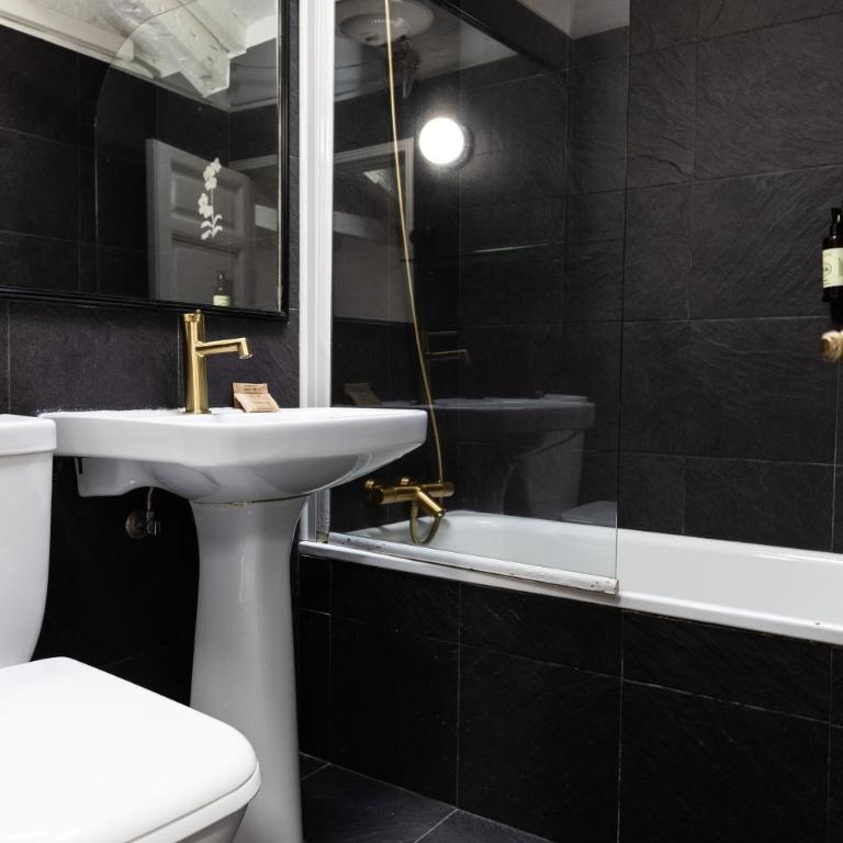Fuencarral II - Apartamento tipo buhardilla en el centro de Madrid - Penthouse Apartment - 14