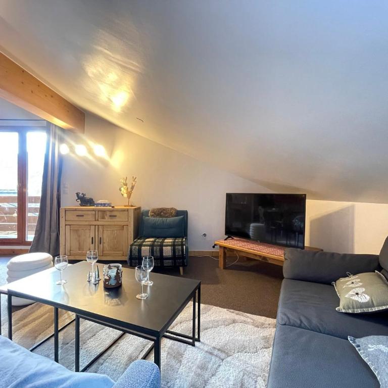 Duplex charmant au village, 6 pers, parking, casier à ski - Appartement 3 Chambres - 14