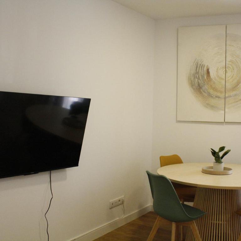 APARTAHOTEL MADRID URBAN SUITES - EDIFICIO EXCLUSIVO- 7 Apartments Boutique Full Equiped - Apartment - Disability Access - 4