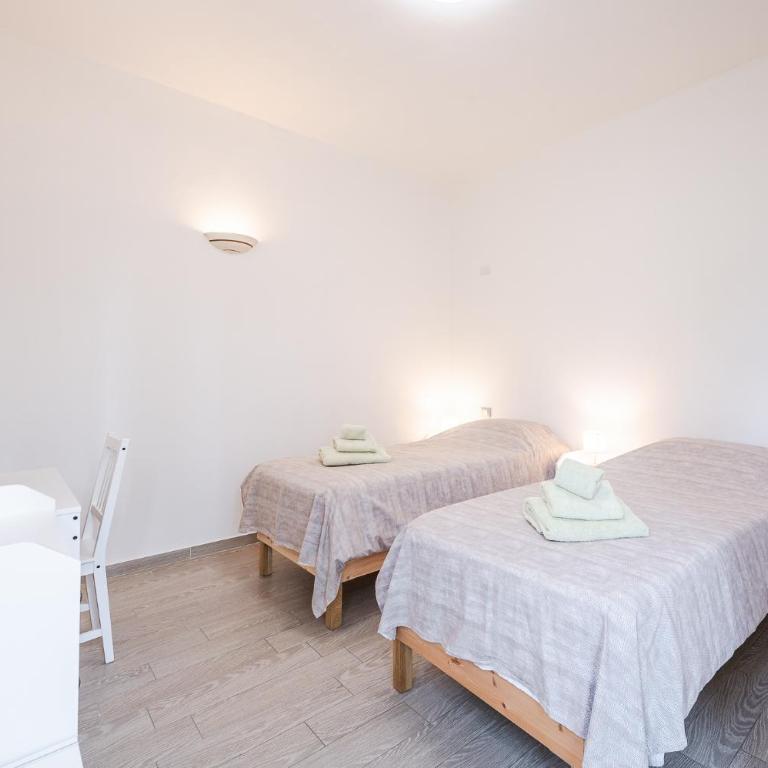Le Cinque Rose airport apartment - Casa Vacanze con 3 Camere da Letto - 56