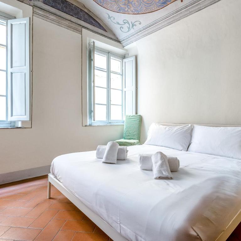 Hostly-Maison Le Vettovaglie-Historical Center - Appartamento Deluxe con 3 Camere da Letto - 5