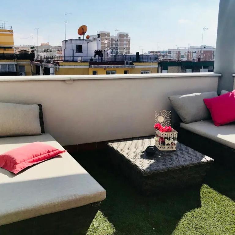 Precioso y moderno ático duplex de 2 habitaciones en Sevilla para 2 ó 3 personas con Jacuzzi - Apartamento de 1 dormitorio - 6