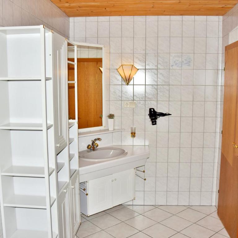 Astoria Appartements - Apartment mit 4 Schlafzimmern und Terrasse - 4