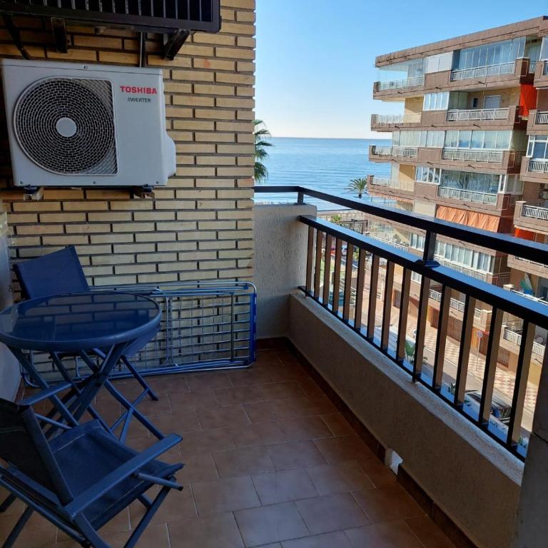 APARTAMENTO RONDA 4 BOLICHES Primera línea de playa - Apartamento de 1 dormitorio - 13