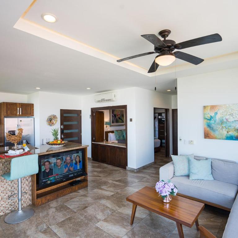 Pinnacle Resorts 220 - Suite Esquinera con vistas al mar - 4