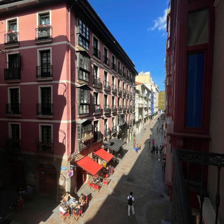 Casual Fuentes Bilbao - Superior Double Room - 18