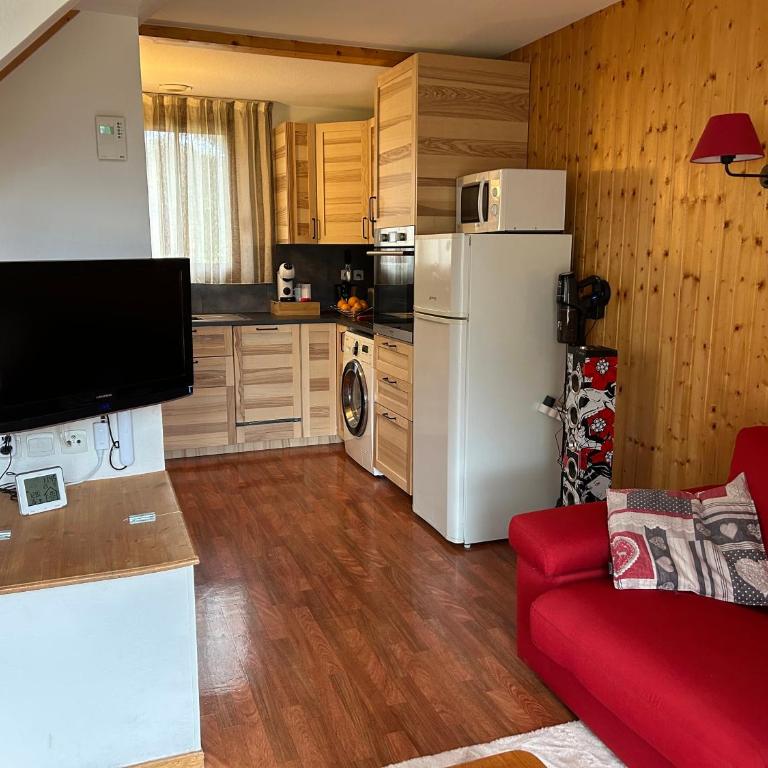 Demi-Chalet 6 à 8 pers, proche piste - Chalet con 2 Camere da Letto - 6