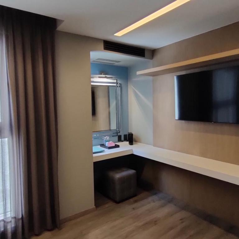 Alia Inn Boutique WTC - Standard Double Suite - 2