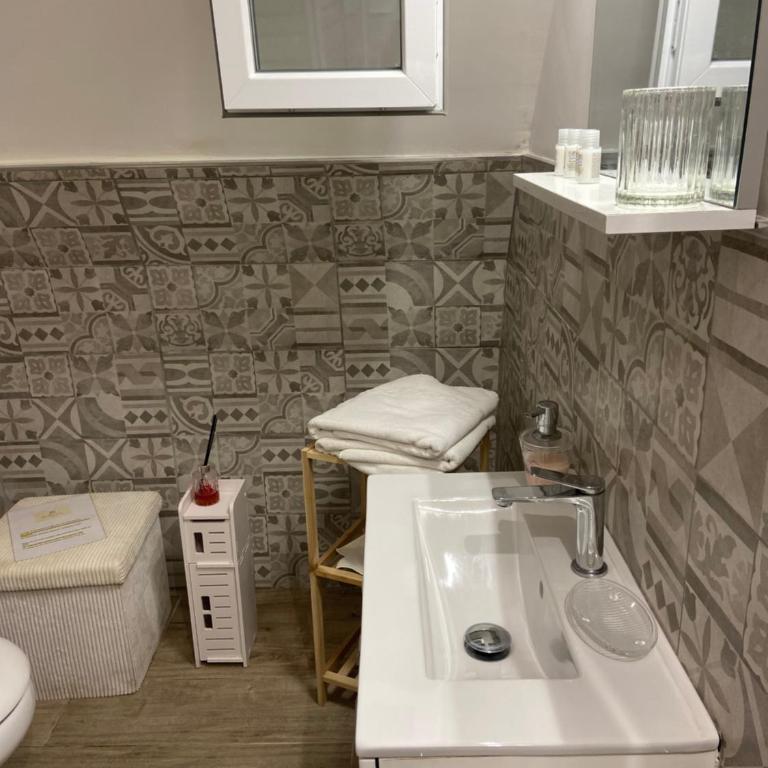 Pietra Viva room - Deluxe Double Room with Bath - 4