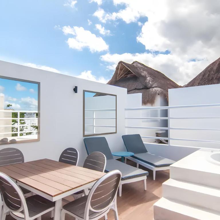 Luxury penthouse w-jacuzzi in the heart of Tulum - Two-Bedroom Apartment - 20