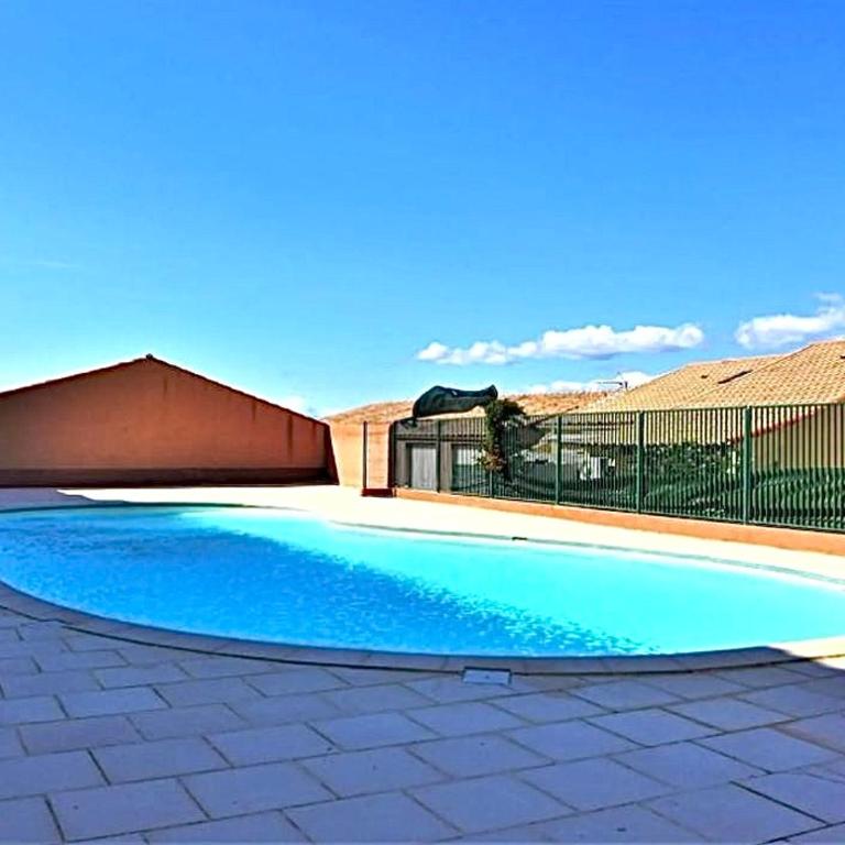 15 min à pieds de la mer- piscine privée- place de parking privée - Appartement 1 Chambre - 6