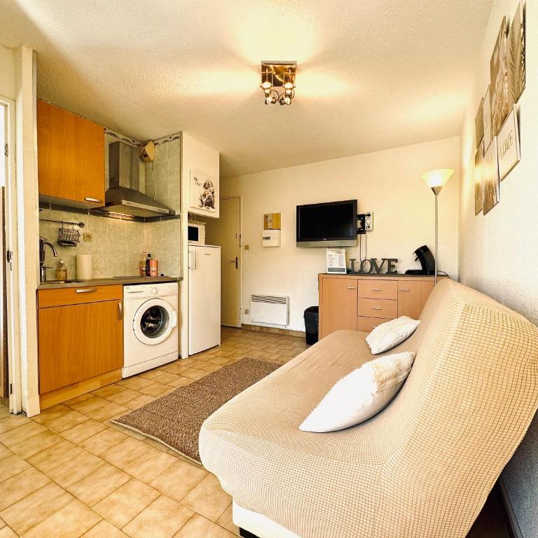 15 min à pieds de la mer- piscine privée- place de parking privée - Appartement 1 Chambre - 2